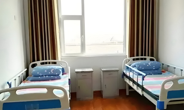 阿娇一个人独居北京3居室，自称比香港要便宜